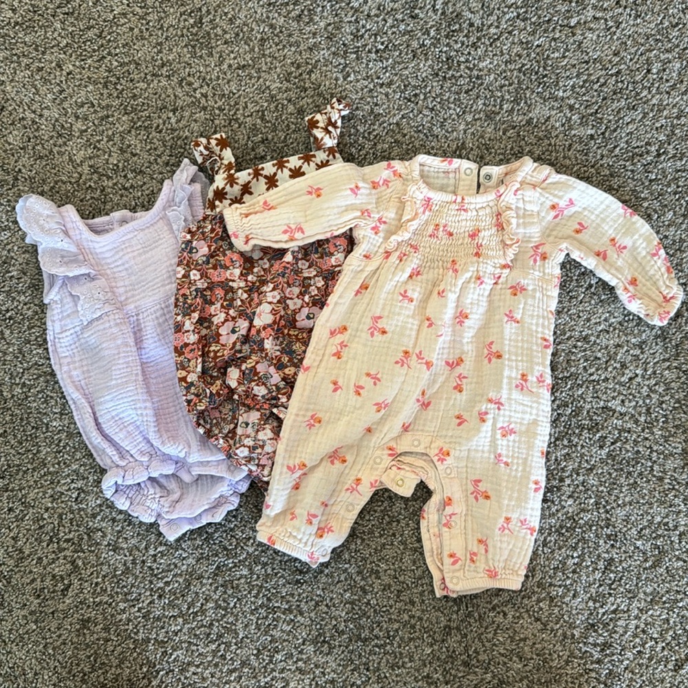 Cat & Jack bundle of 3